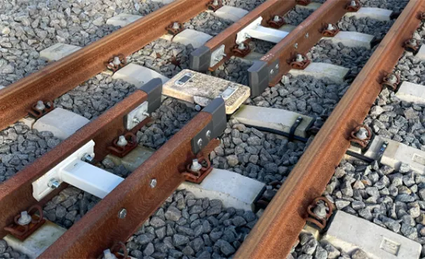 Balise Protect fitted in the derailment provision around an ERTMS balise in the track